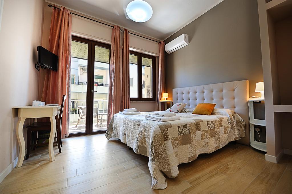 Victoria Bed & Breakfast カリアリ エクステリア 写真