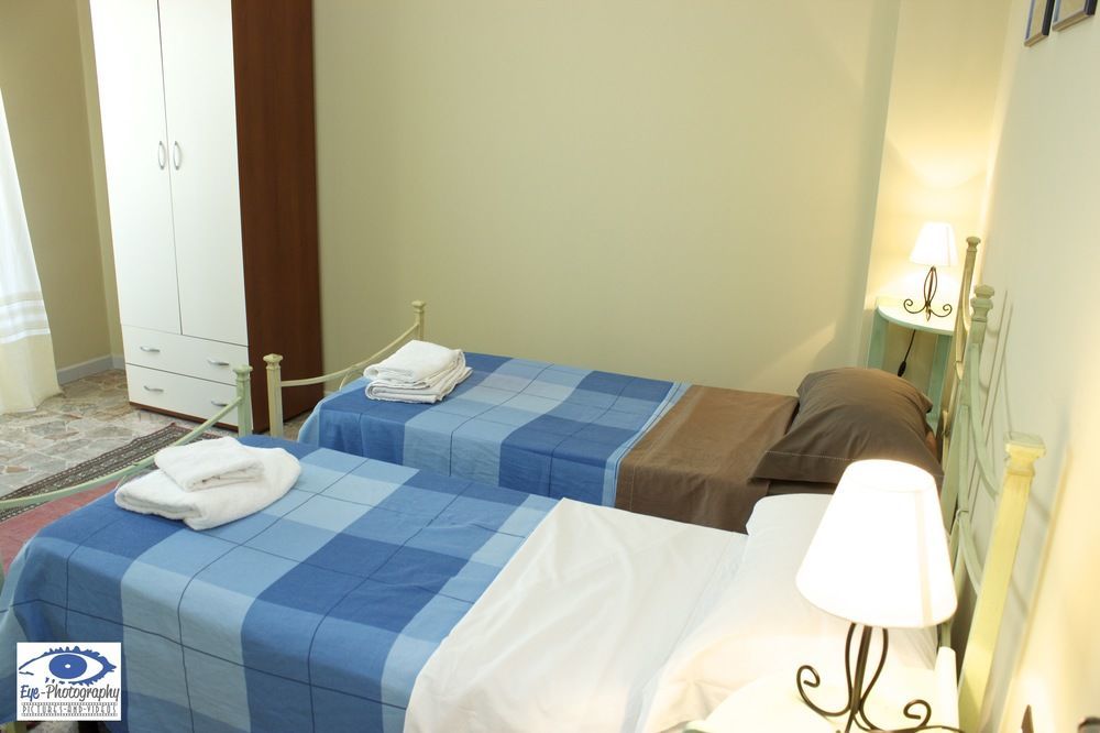 Victoria Bed & Breakfast カリアリ エクステリア 写真